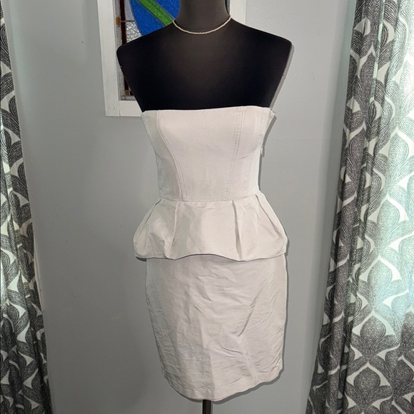 BCBG Strapless Lace Up Corset Peplum Mini Dress in Light Ash - Picture 4 of 13